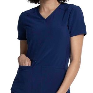 Allura 3 Pocket V-Neck Front Patch Pocket Women's Top style CKA685 preloved -M